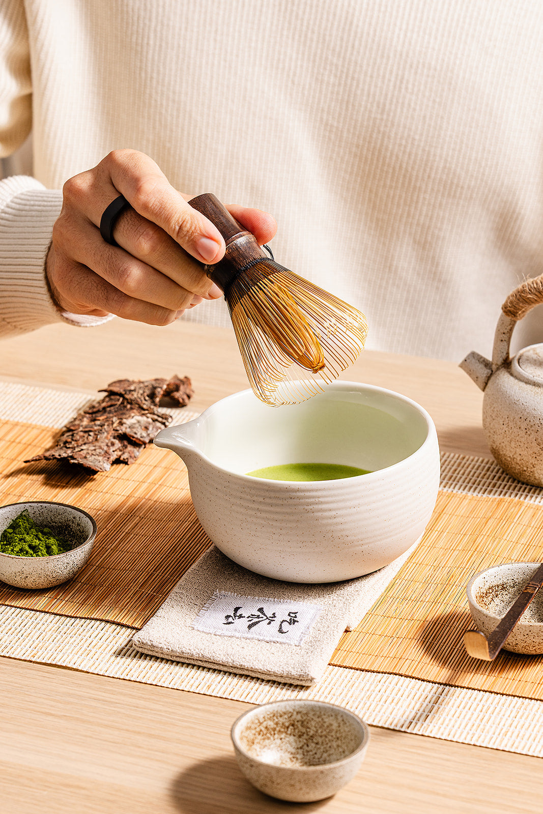 Bol à matcha Katakuchi en céramique – Édition Premium